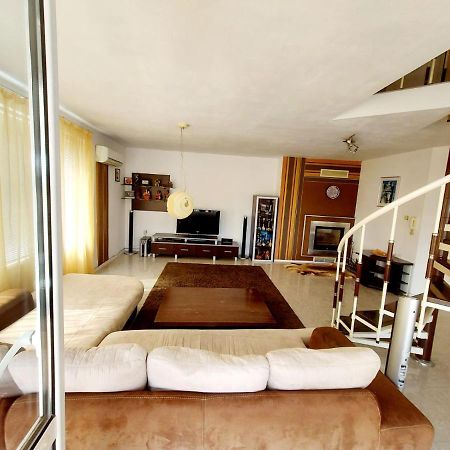 Comfort Flat Burgas Екстер'єр фото