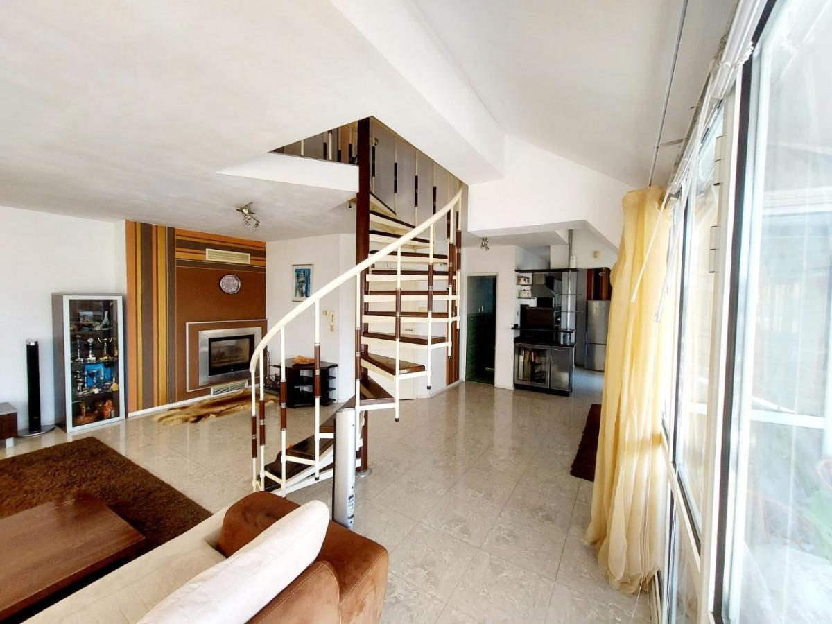 Comfort Flat Burgas Екстер'єр фото